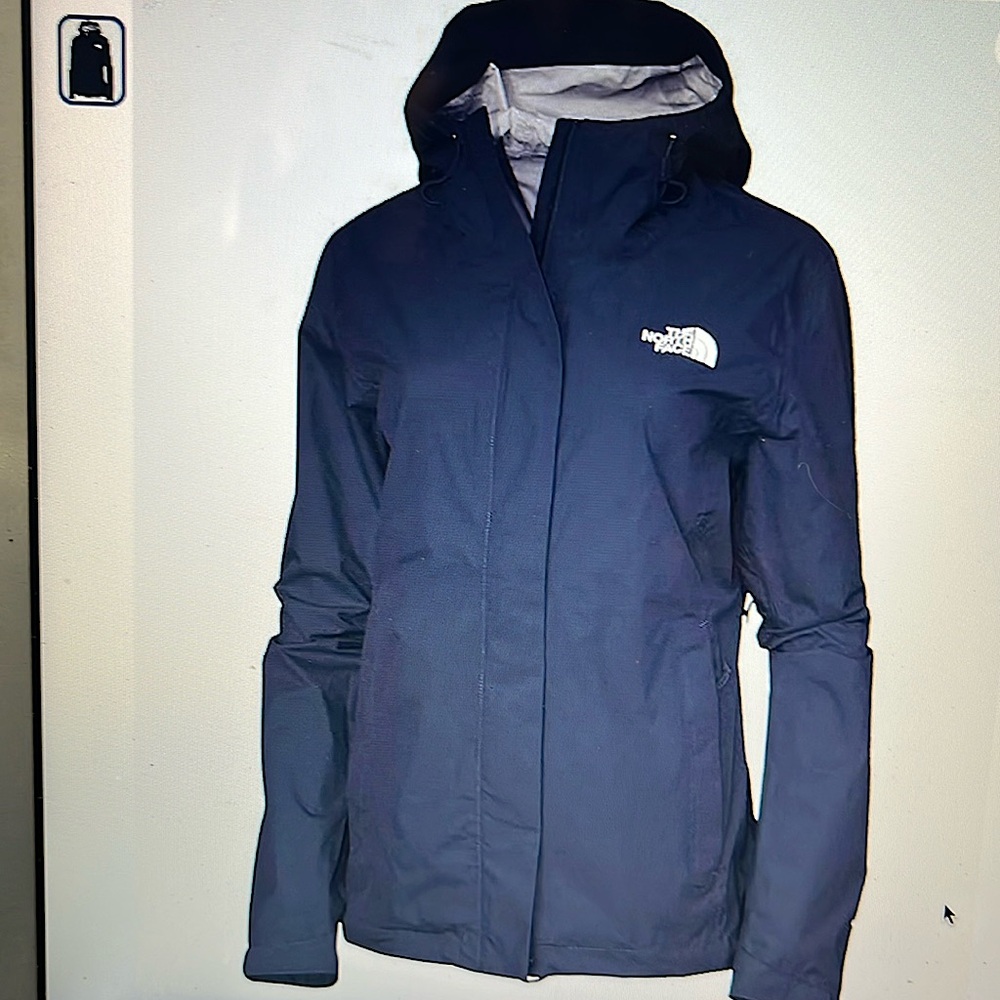 North face gore-tex waterproof jacket. Never worn!